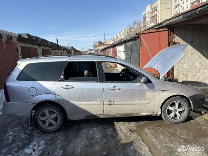 Ford Focus 1 универсал 1.8 МКПП 2004 г. по запчаст