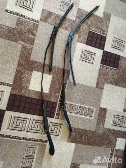 Поводки дворника на рено миган 2