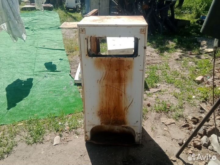 Ящик металлический