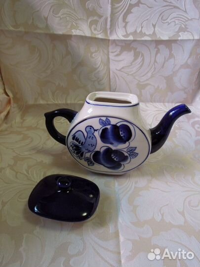 Гжель Чайник заварной малый