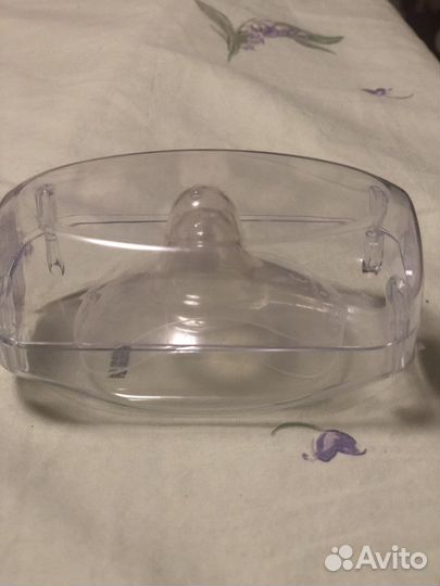 Накладки на грудь avent