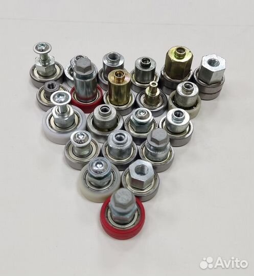 Ролик сдвижной крыши