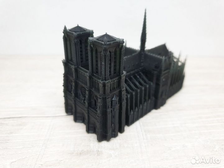 Собор Парижской Богоматери, Нотр-Дам-де-Пари