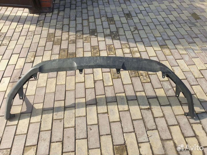 Нижний фартук переднего бампера на лексус нх 200 t