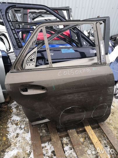 Дверь задняя правая Mercedes GLE W166 2015г.в