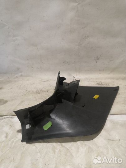 Накладка на порог передняя правая Volkswagen