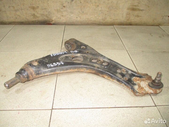 Рычаг передний Skoda Fabia 1 (6Y)