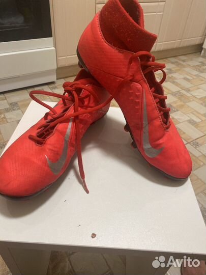 Футбольные бутсы 42размер