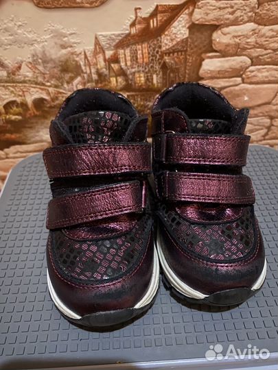 Полуботинки