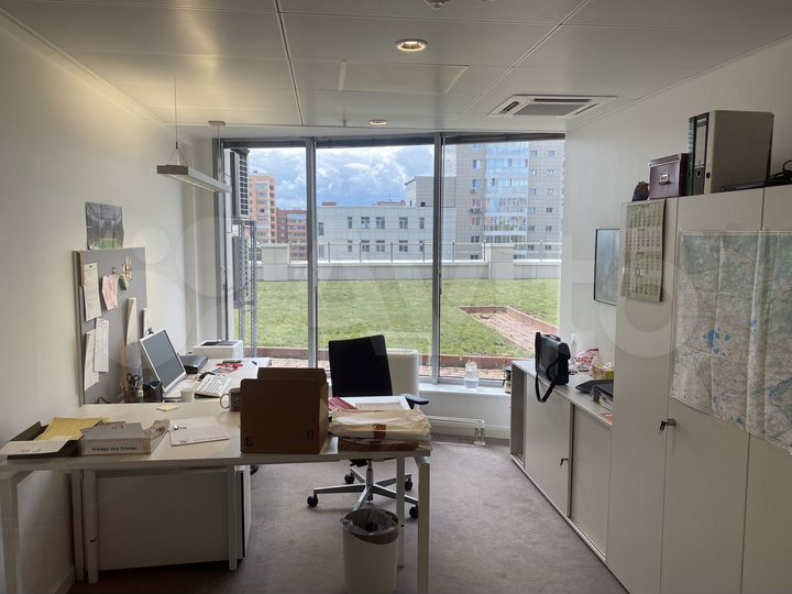 Офис, 900 м²