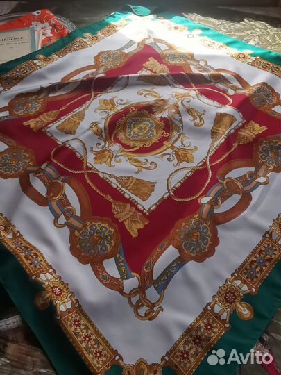 Красивый винтажный платок италия