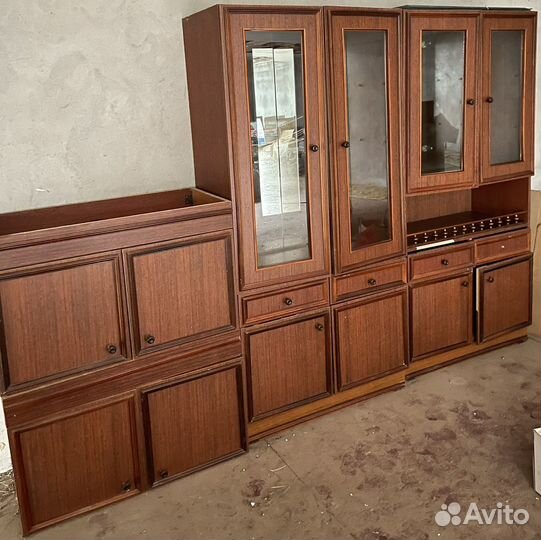 Шкаф стенка