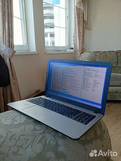 Ноутбук Asus Зверь i3-7th/Mx110/8-256ssd