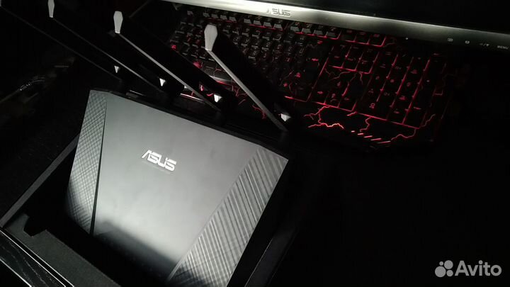Wi-Fi роутер Asus RT-AC87U