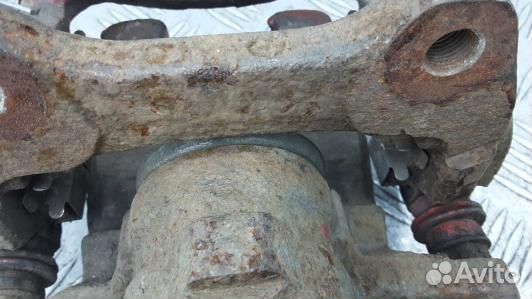 Суппорт тормозной задний правый land rover range r