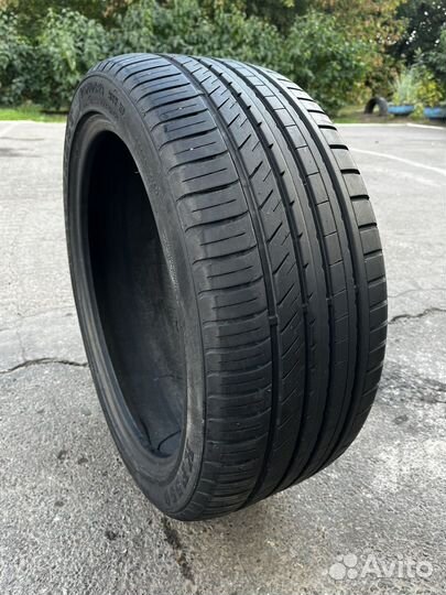 Kinforest KF-550 245/40 R19