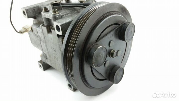Компрессор кондиционера Mazda Familia BJ5W B3 2000