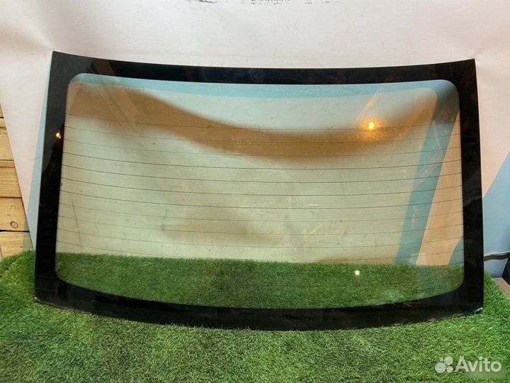 Стекло заднее Peugeot 301 2013