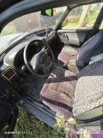 ГАЗ 3110 Волга 2.4 МТ, 2000, 150 000 км