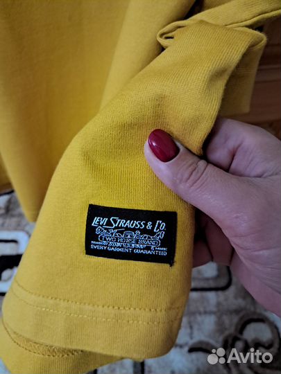 Футболка поло levis