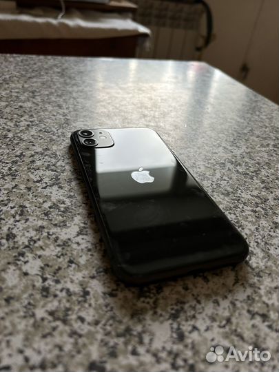 iPhone 11 64GB