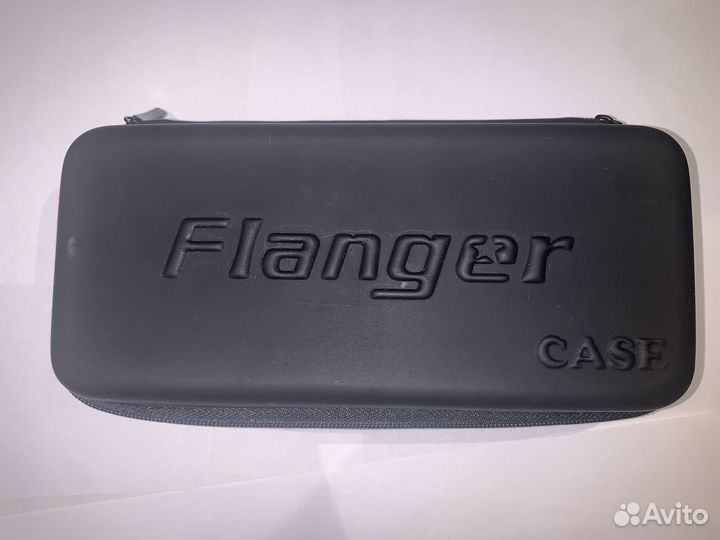 Пенал для гитарных пренадлежностей