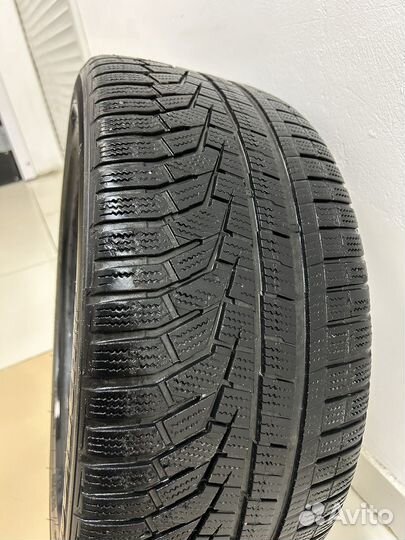 Hankook Winter I'Cept Evo2 W320 245/45 R18