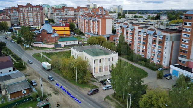 Торгово-административное здание, 1059.5 м²