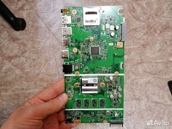 Материнская плата Asus r541n n3050 2gb