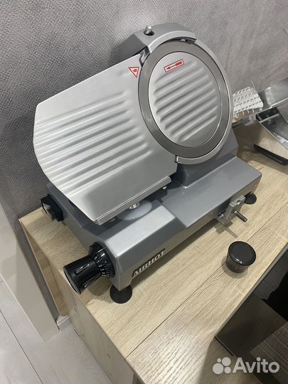Слайсер airhot Sl220