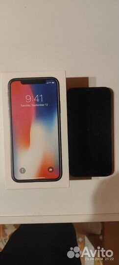 iPhone X, 64 ГБ