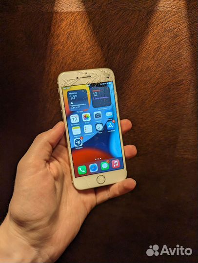 iPhone 6S, 16 ГБ