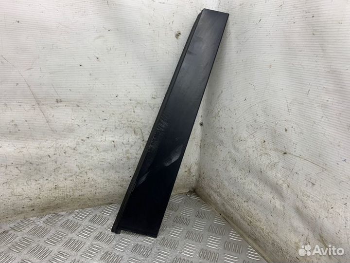 Накладка двери задняя левая Toyota Land Cruiser