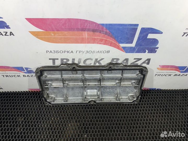 Крышка блока цилиндров