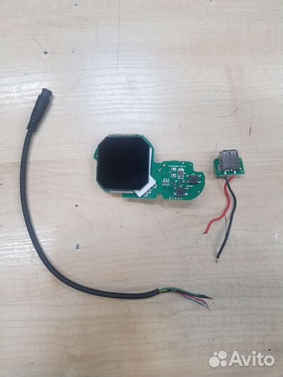 Дисплей.борт компьютер.контролер на kugoo