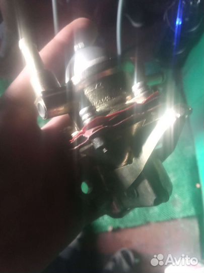 Бензонасос