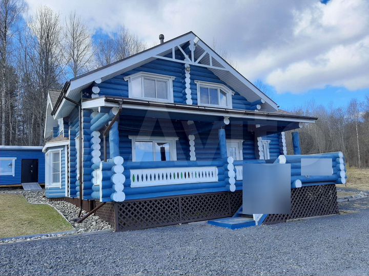 Коттедж 224 м² на участке 100 сот.