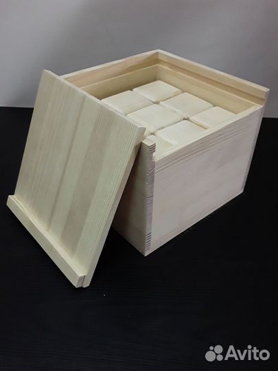 Коробка деревянная с кубиками