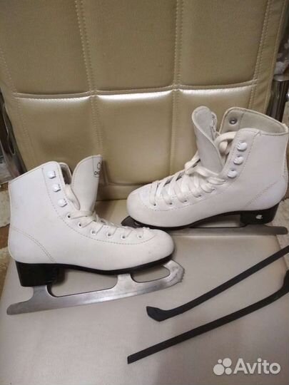 Коньки фигурные детские размер 33/34