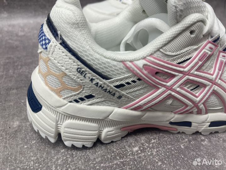 Кроссовки asics розовые