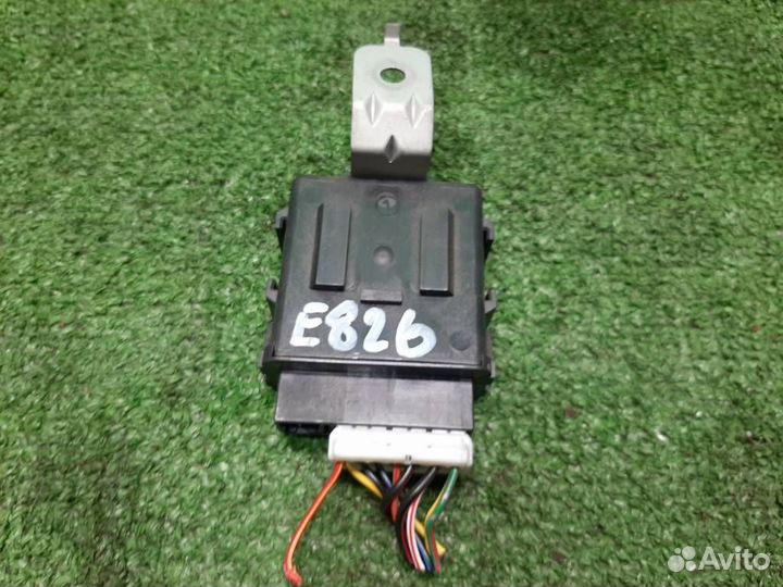 Блок управления иммобилайзером Subaru Forester SG