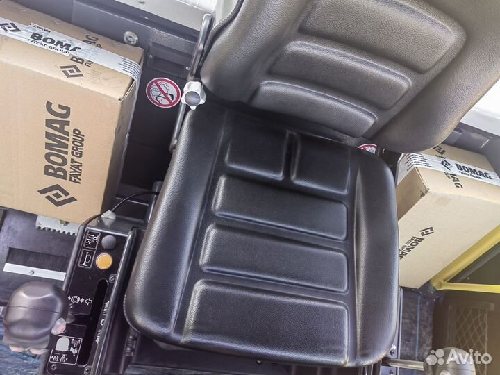 Дорожный каток Bomag BW 203 AD-4, 2024