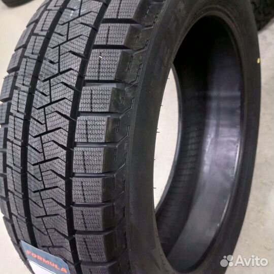 Formula Ice FR 215/55 R18
