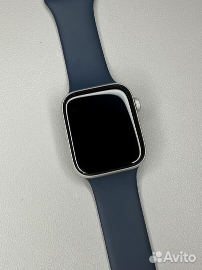 Часы apple watch se 44mm АКБ 100%