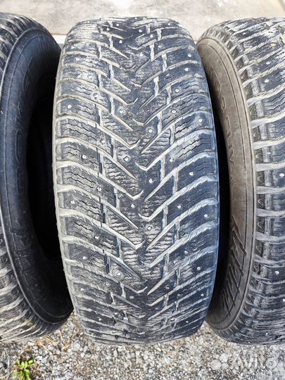 Nokian Tyres Hakkapeliitta 8 SUV 265/70 R17 115T