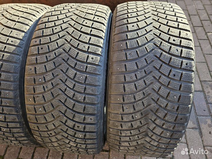 Michelin Latitude X-Ice XI2 275/45 R21 110T