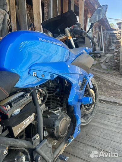 Мотоцикл Kawasaki ninja 250