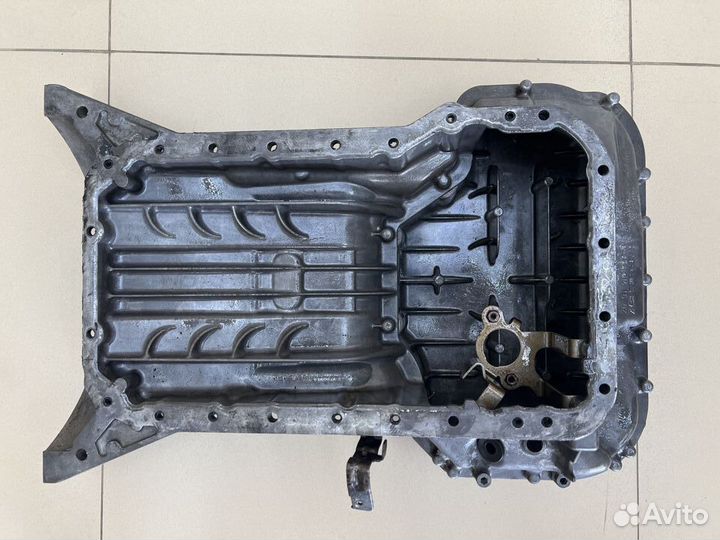 Поддон двигателя OM272 Mercedes