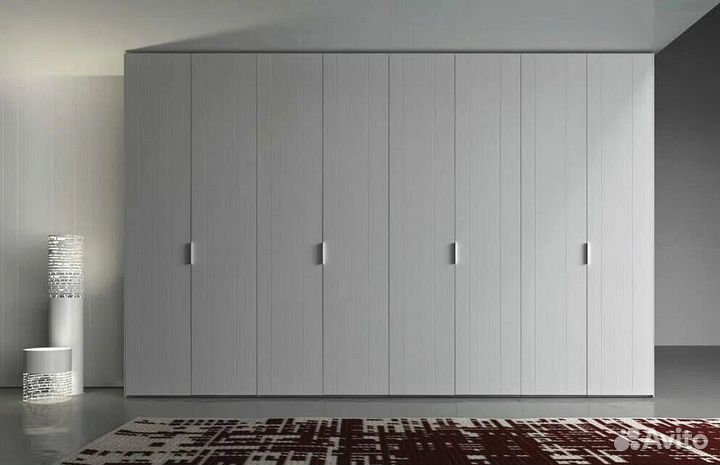 Шкаф распашной