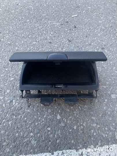 Верхний бардачок Mazda 6